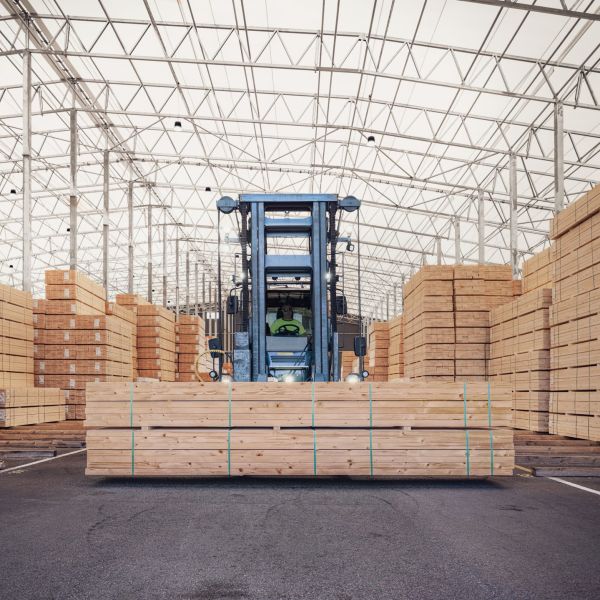 Tarcica iglasta, drewno konstrukcyjne C24 i drewno klejone KVH i BSH